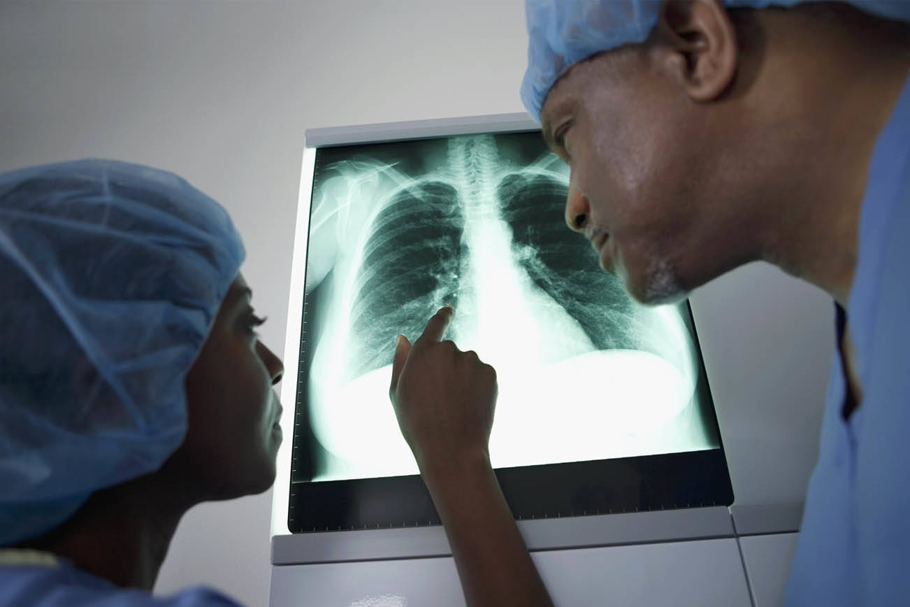 SALUD PÚBLICA INVITA A LOS CLIENTES QUE SON INMIGRANTES A QUE ACCEDAN A LOS SERVICIOS SIN MIEDO