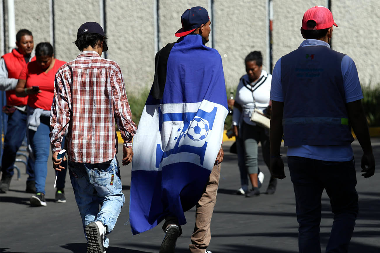 Piden 2,643 tarjetas de visitante