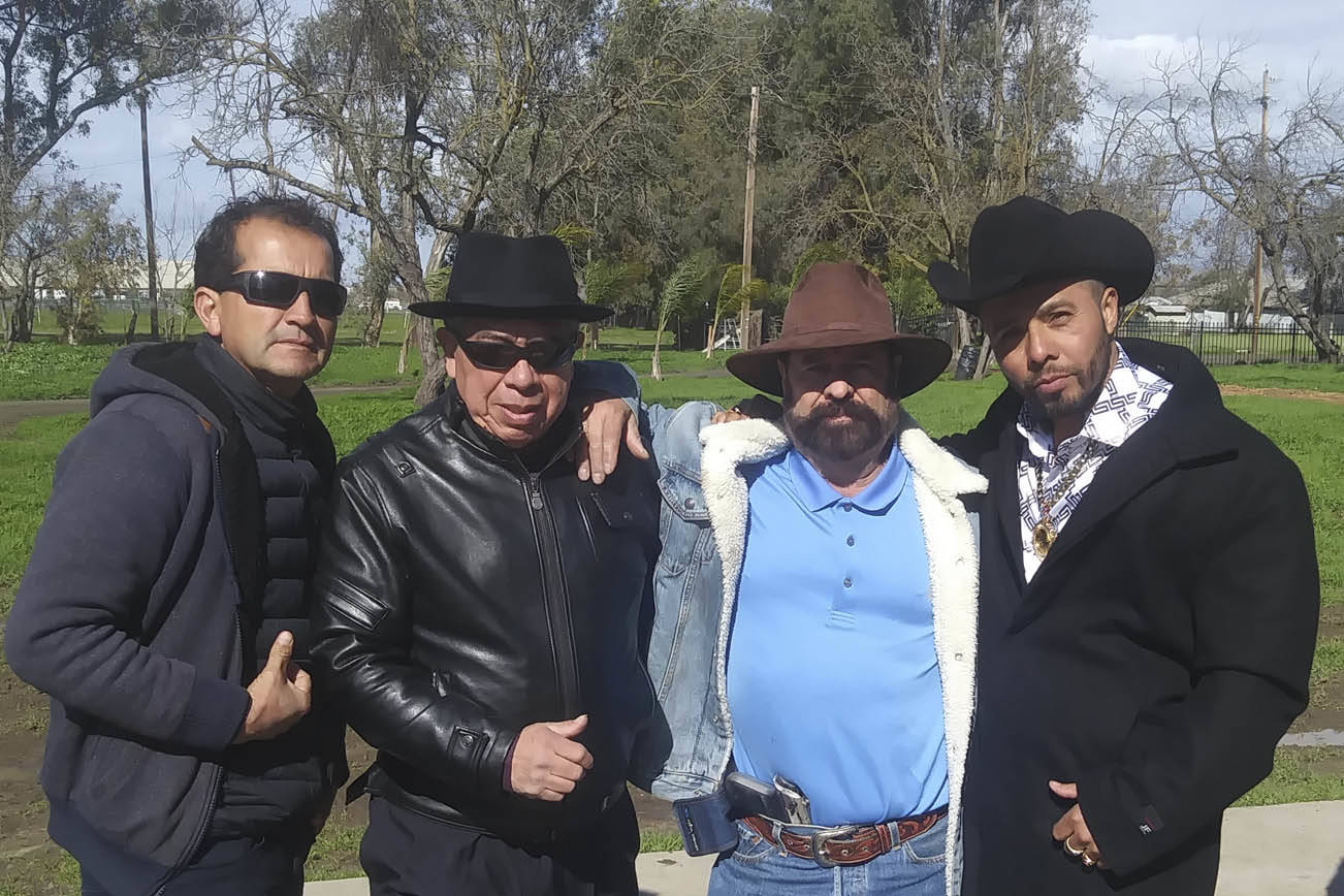 Conocido presentador de programa radial local debuta en película Mexicana