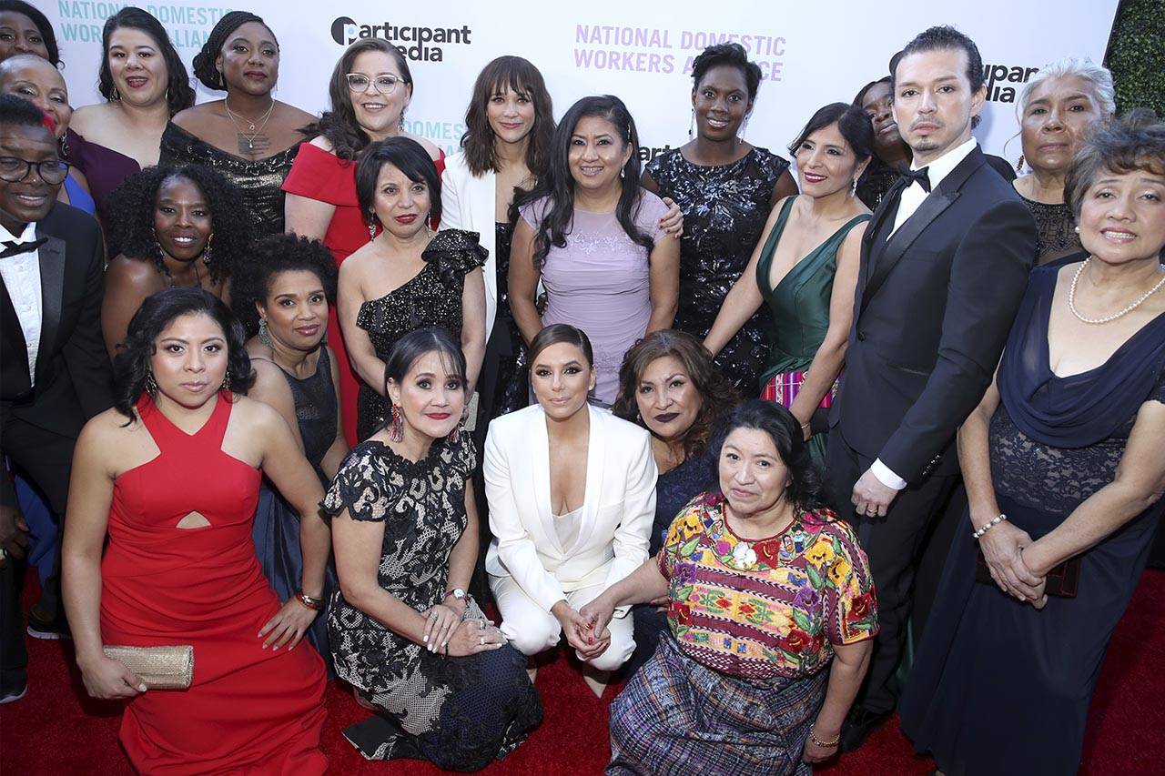 Trabajadoras del hogar celebran ROMA y las Cleos de la vida real durante los Oscar®