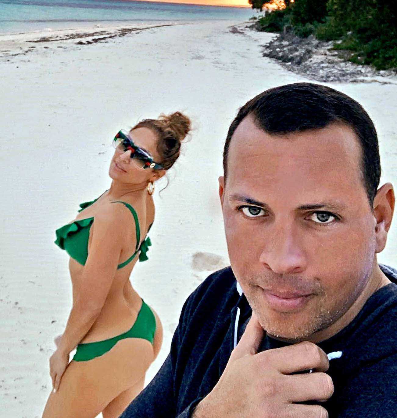 Revelan que le fueron infiel a JLO