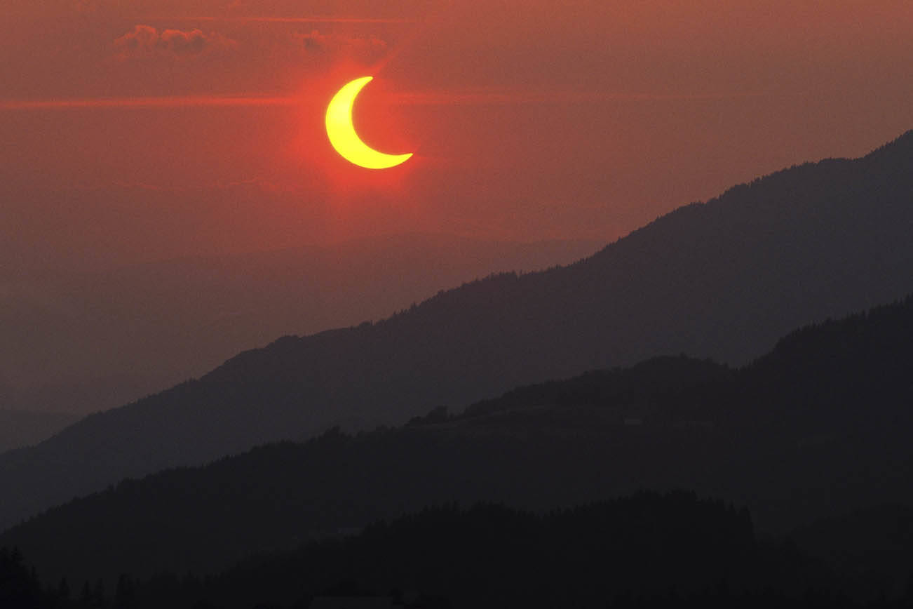 Legisladores estatales buscan el horario de verano permanente en Washington