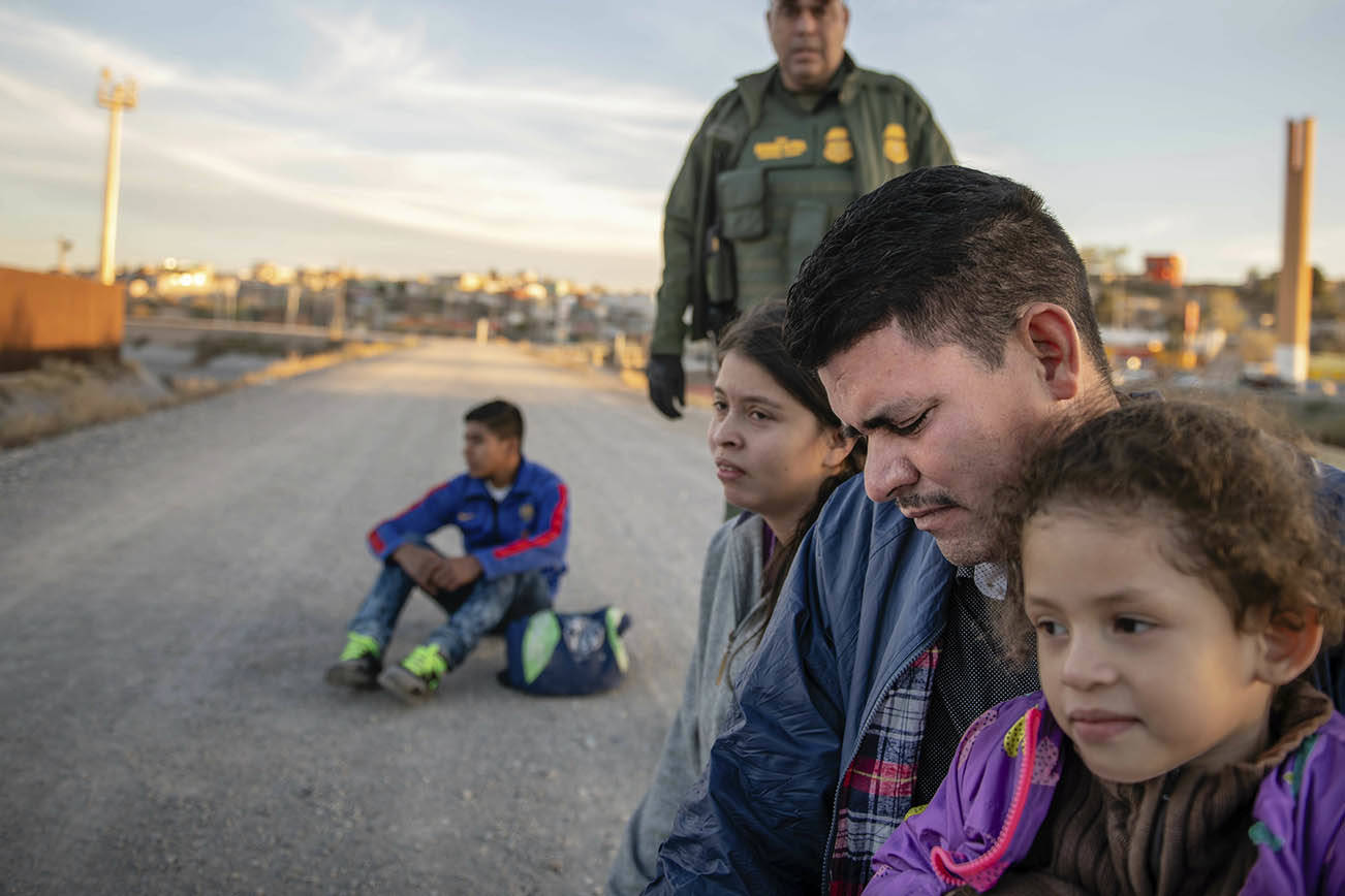 (Roberto E. Rosales/The Albuquerque Journal via AP)