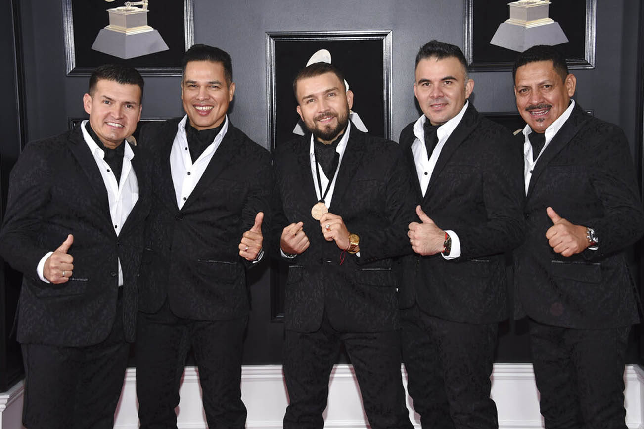 El Recodo y Mariachi Vargas traen 200 años de música a EEUU