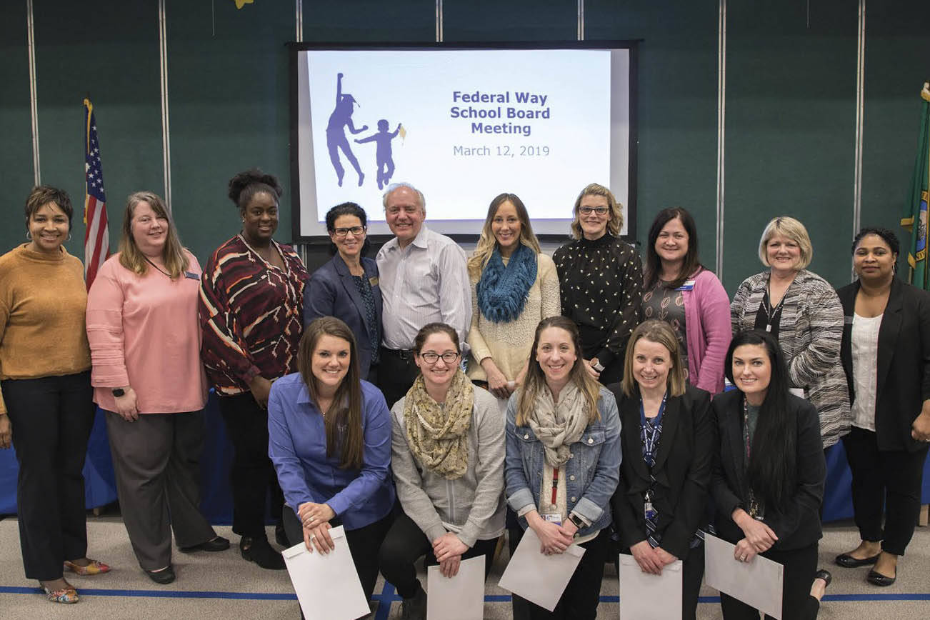 89 por ciento de los estudiantes elegibles de las Escuelas Públicas de Federal Way se registraron para la beca estatal de ayuda financiera