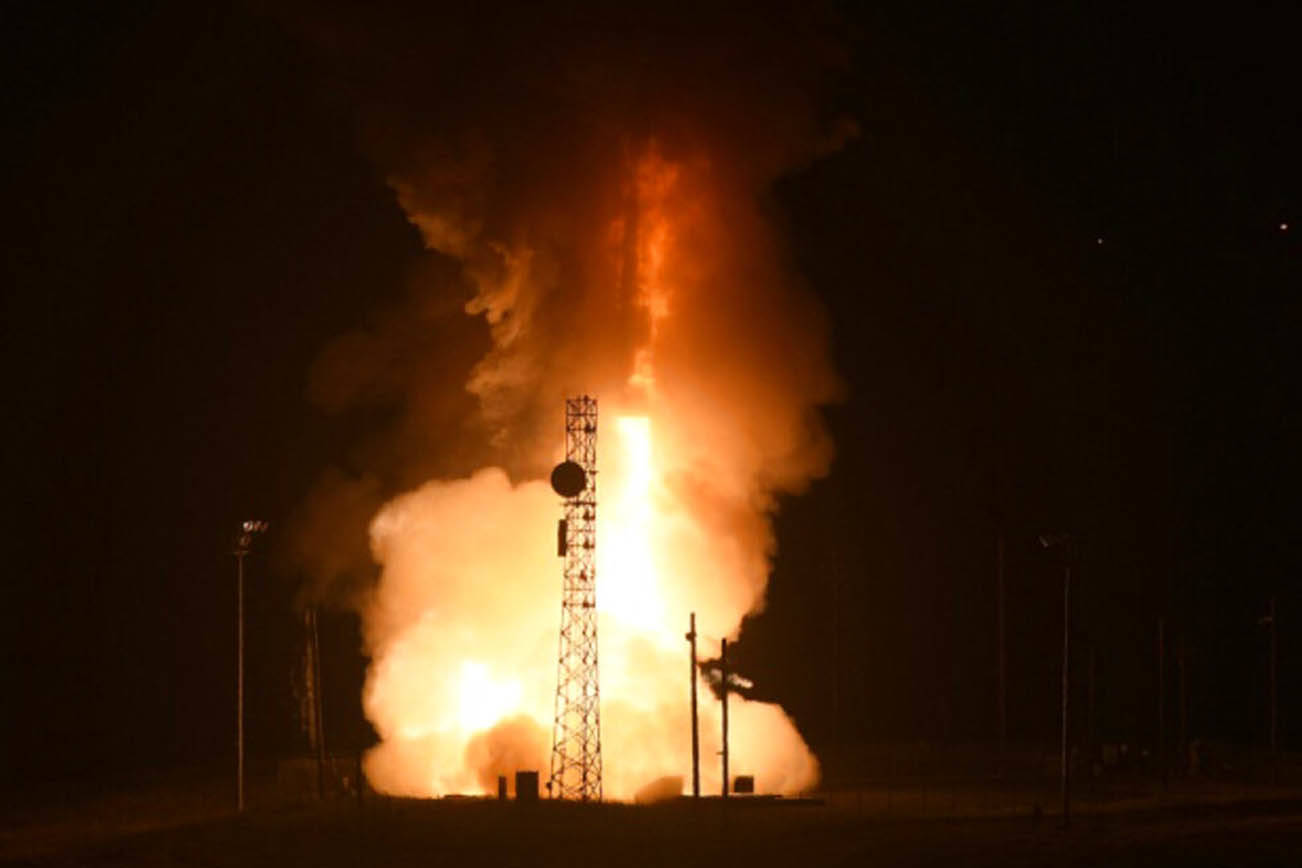 (Staff Sgt. Brittany Murphy/Vandenberg Air Force Base via AP)