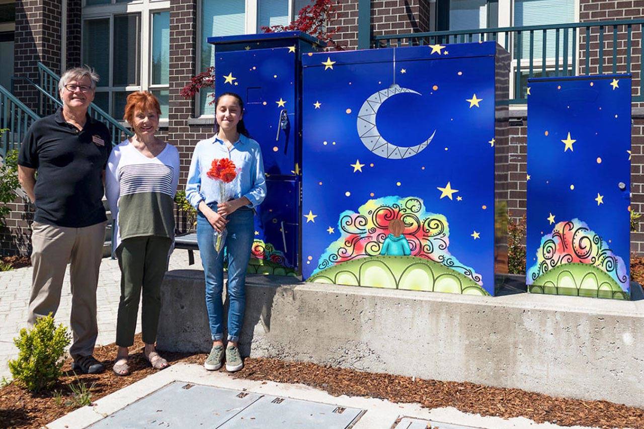 Cerca de 30 gráficos iluminan las calles de Federal Way