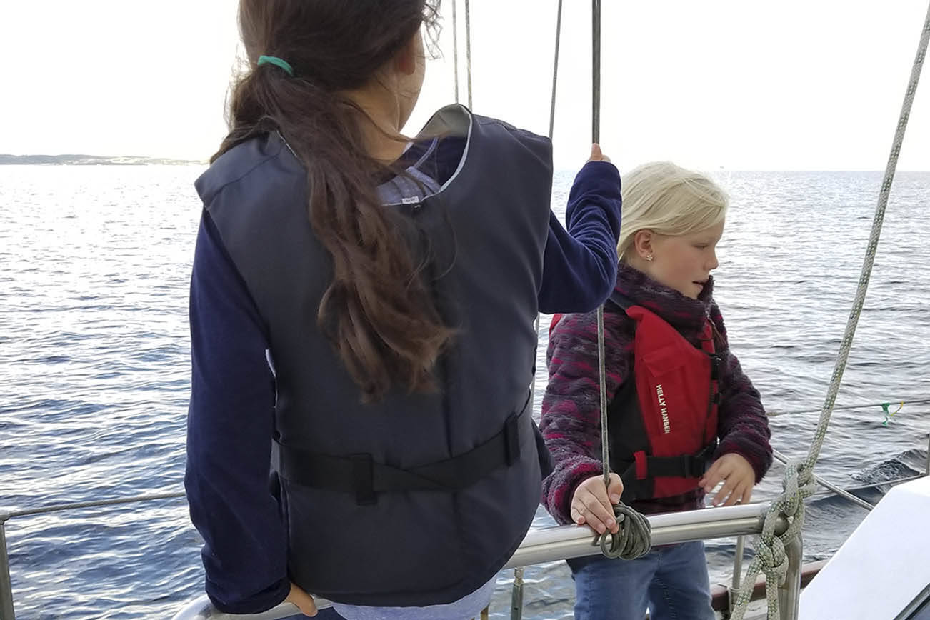 Consejos de seguridad en el agua durante los días calurosos de verano