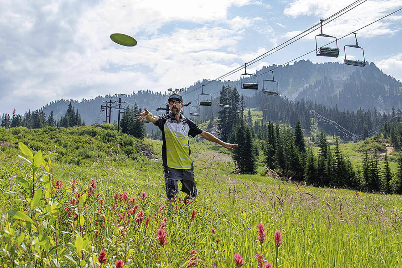 Ciclismo de montaña y disc golf marcan cambio de temporadas en Stevens