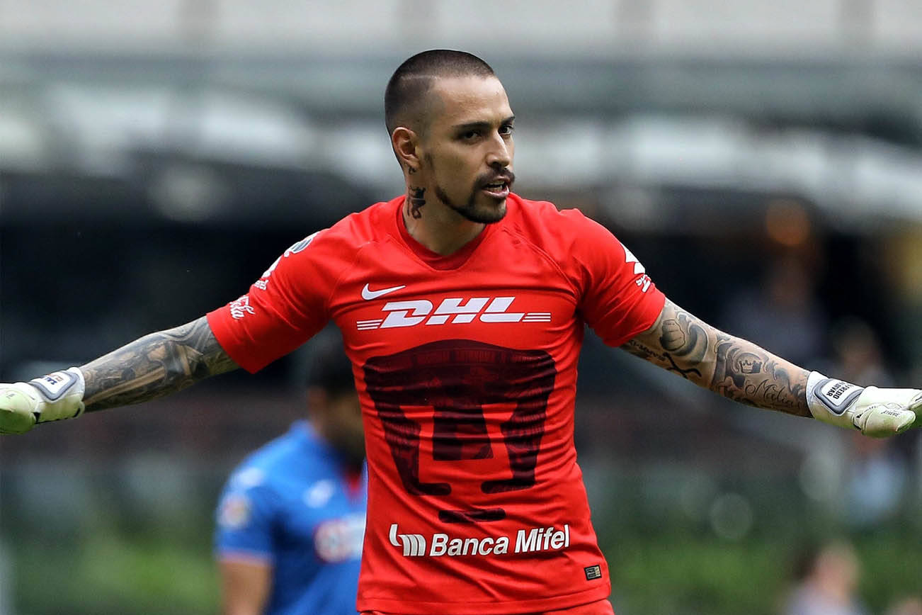 Arañan Pumas al América