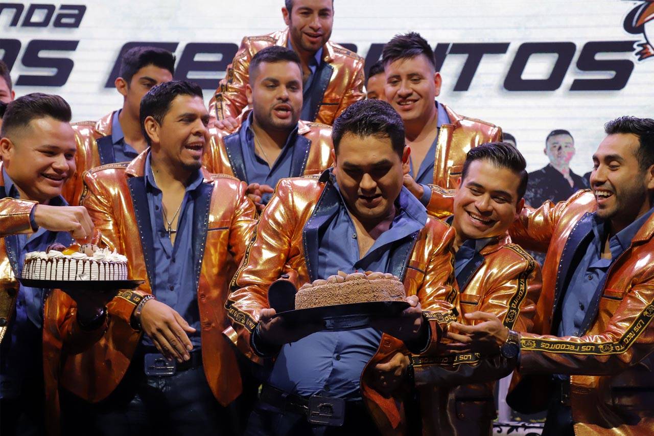 Arman Recoditos banda Perfecta