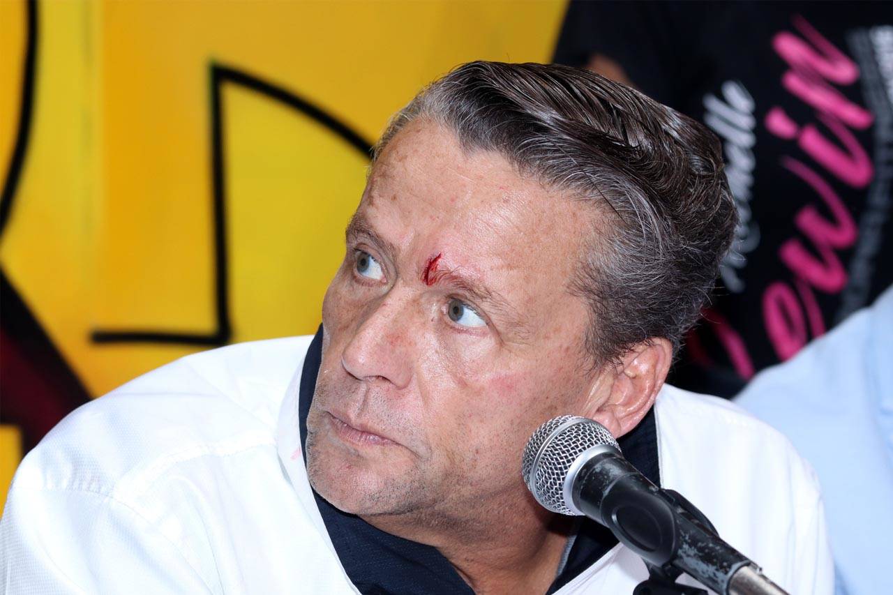 Niega Adame deberle al SAT. y culpa a Trejo