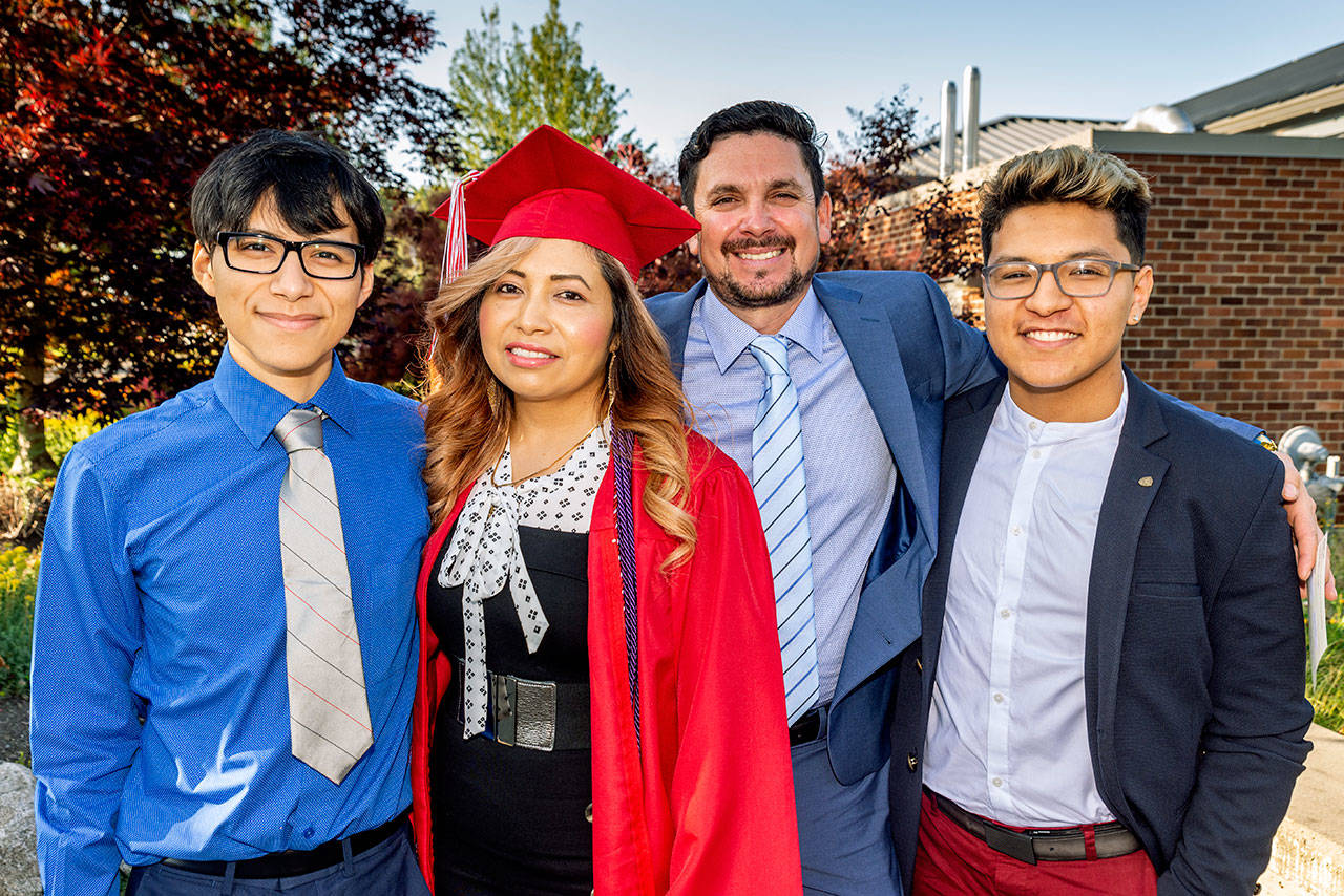 EvCC organiza la sesión informativa Noche Entre Familia en español el 19 de octubre