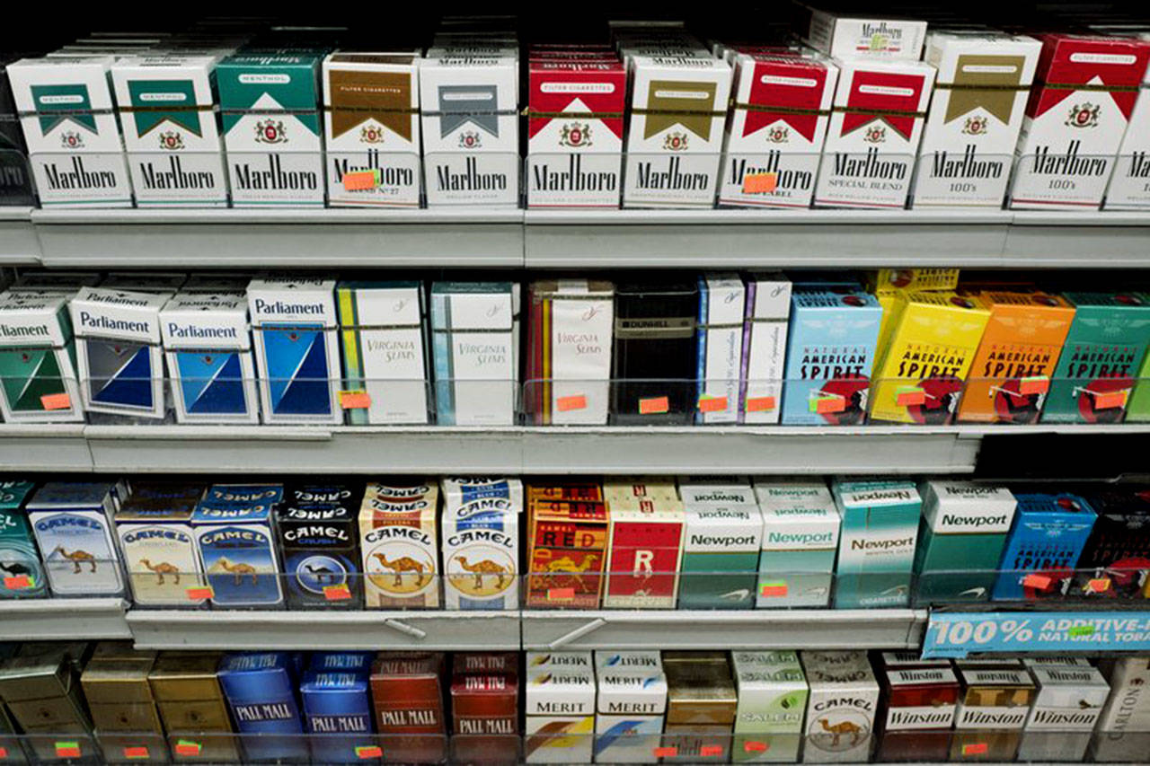 El límite de edad ahora es de 21 años en los EE. UU. Para cigarrillos y productos de tabaco