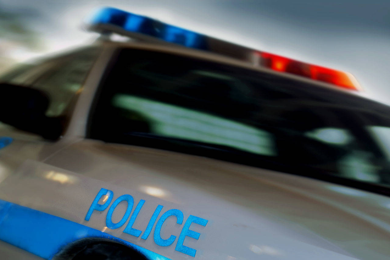 2 oficiales heridos, sospechoso muerto en tiroteo