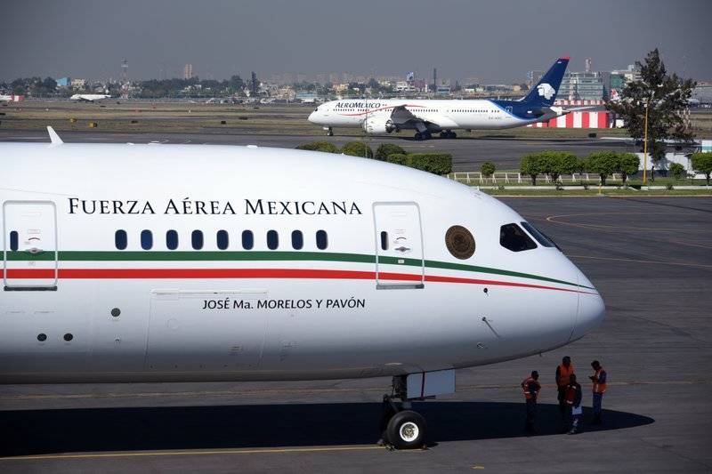 Presidente de México sopesa rifar el avión presidencial